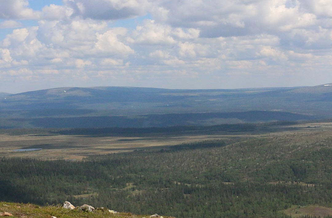 Utsikt från Lillnipen vid Nipfjällets bergsmassiv