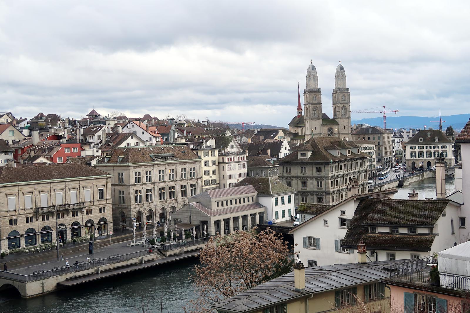 Zürich var en grå fläck på kartan - Grossmünster Kirche 
