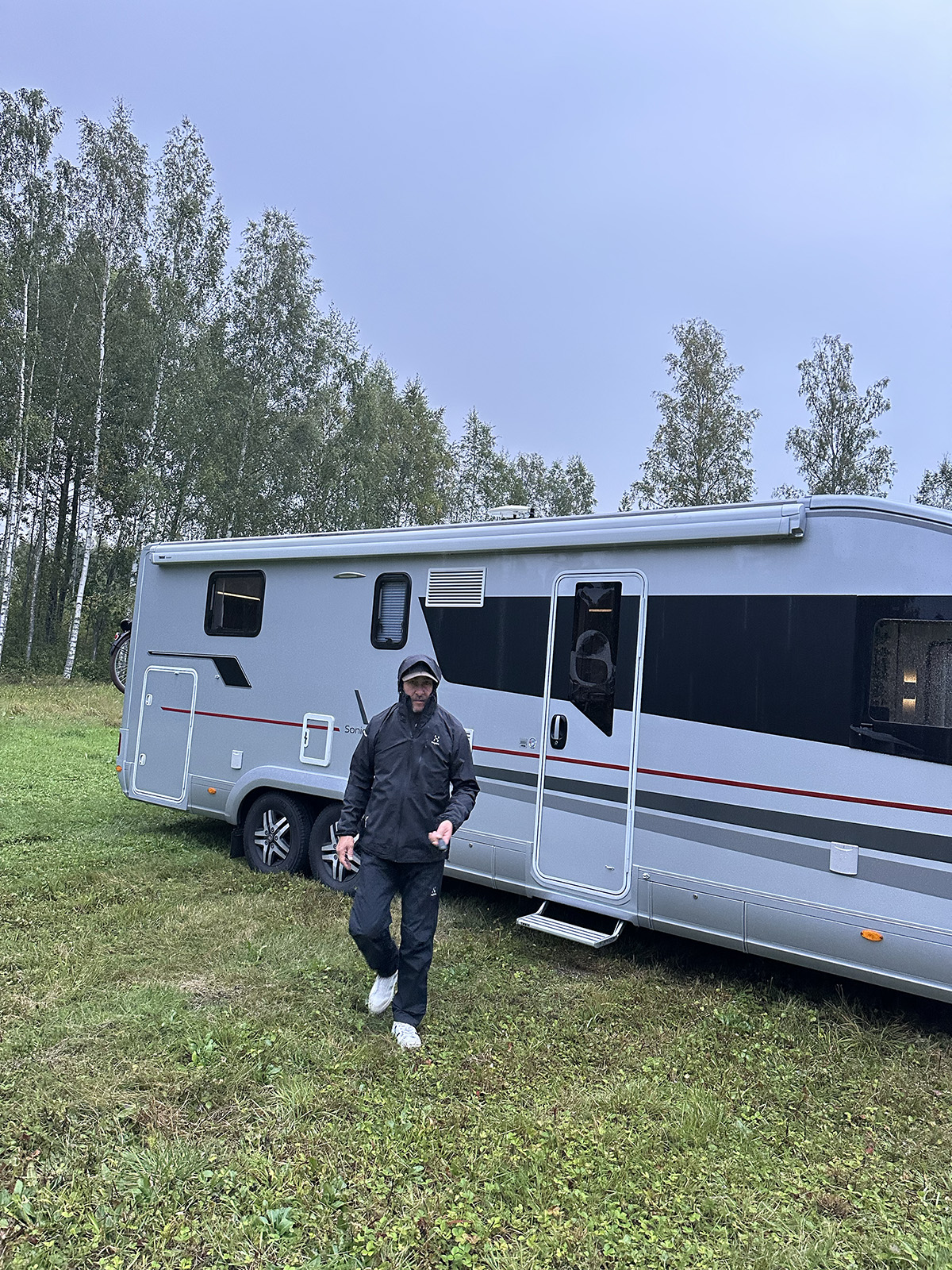 husbilsträff vid Lilla Bageriet i Skogen