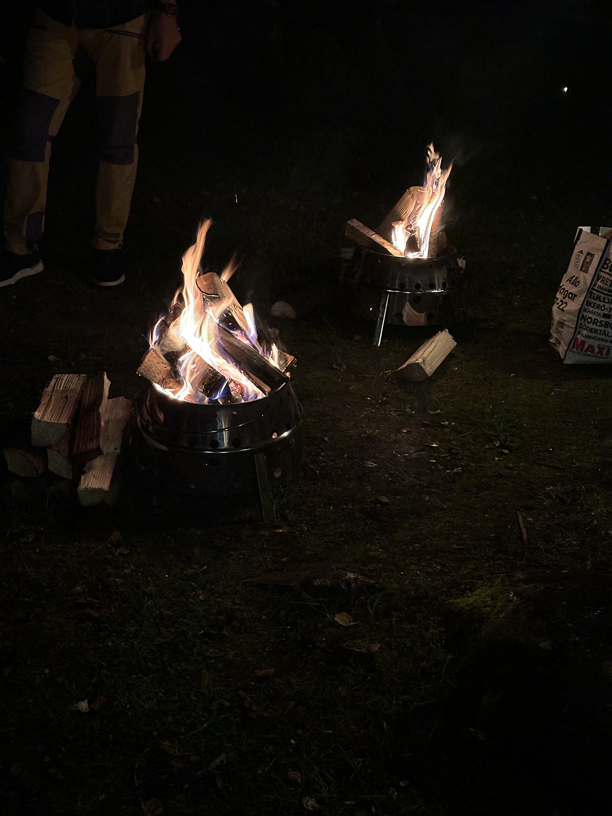 husbilsträff vid Lilla Bageriet i Skogen