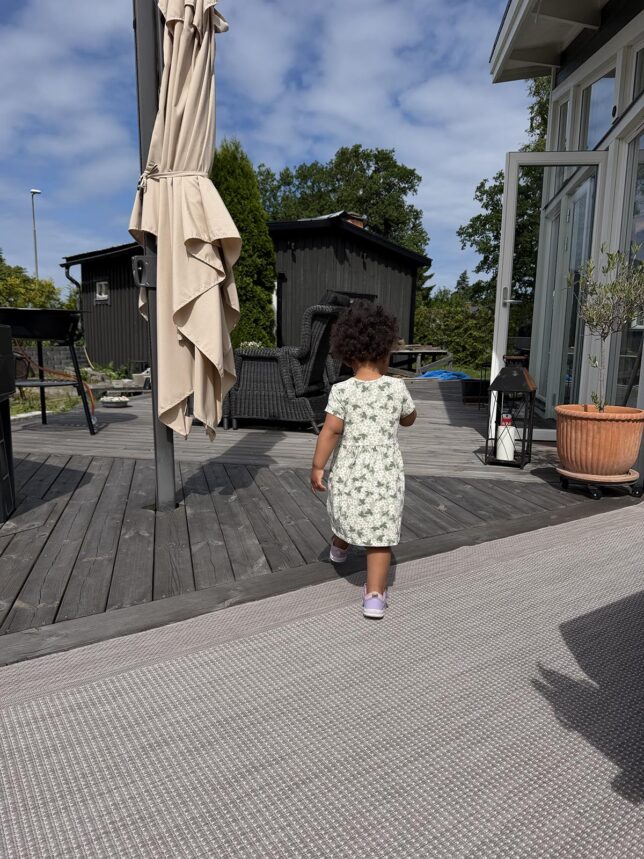midsommarhelg som barnvakter